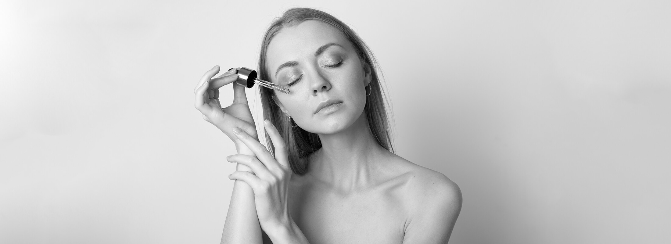 VÜCUTTAKİ KOLAJEN MİKTARININ AZALMASINA YOL AÇAN ETKENLER